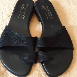 Donald J Pliner Sandals